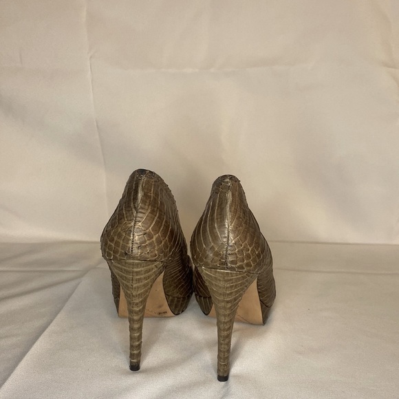 Vince Camuto Snake Skin heels - Picture 8 of 10